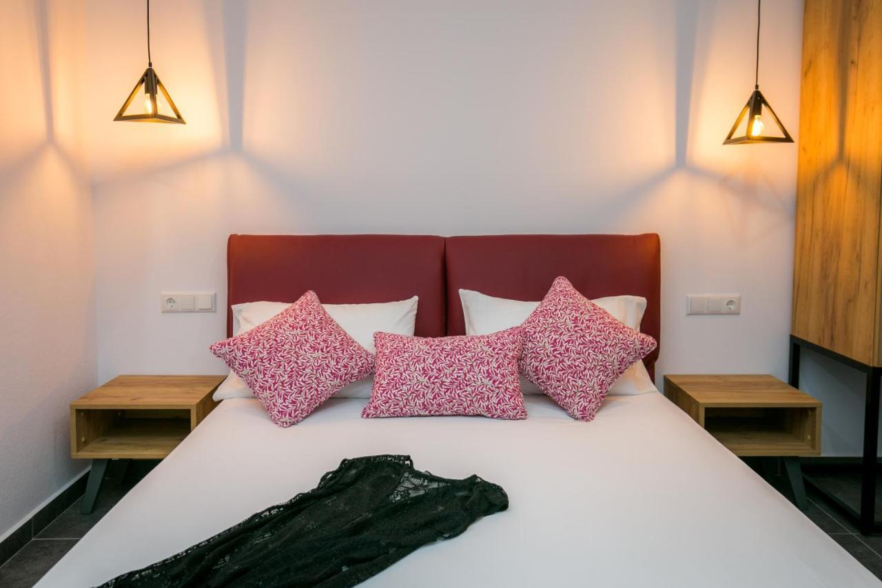 Linden Apartments Potos Extérieur photo