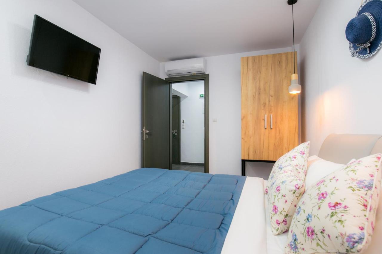 Linden Apartments Potos Extérieur photo